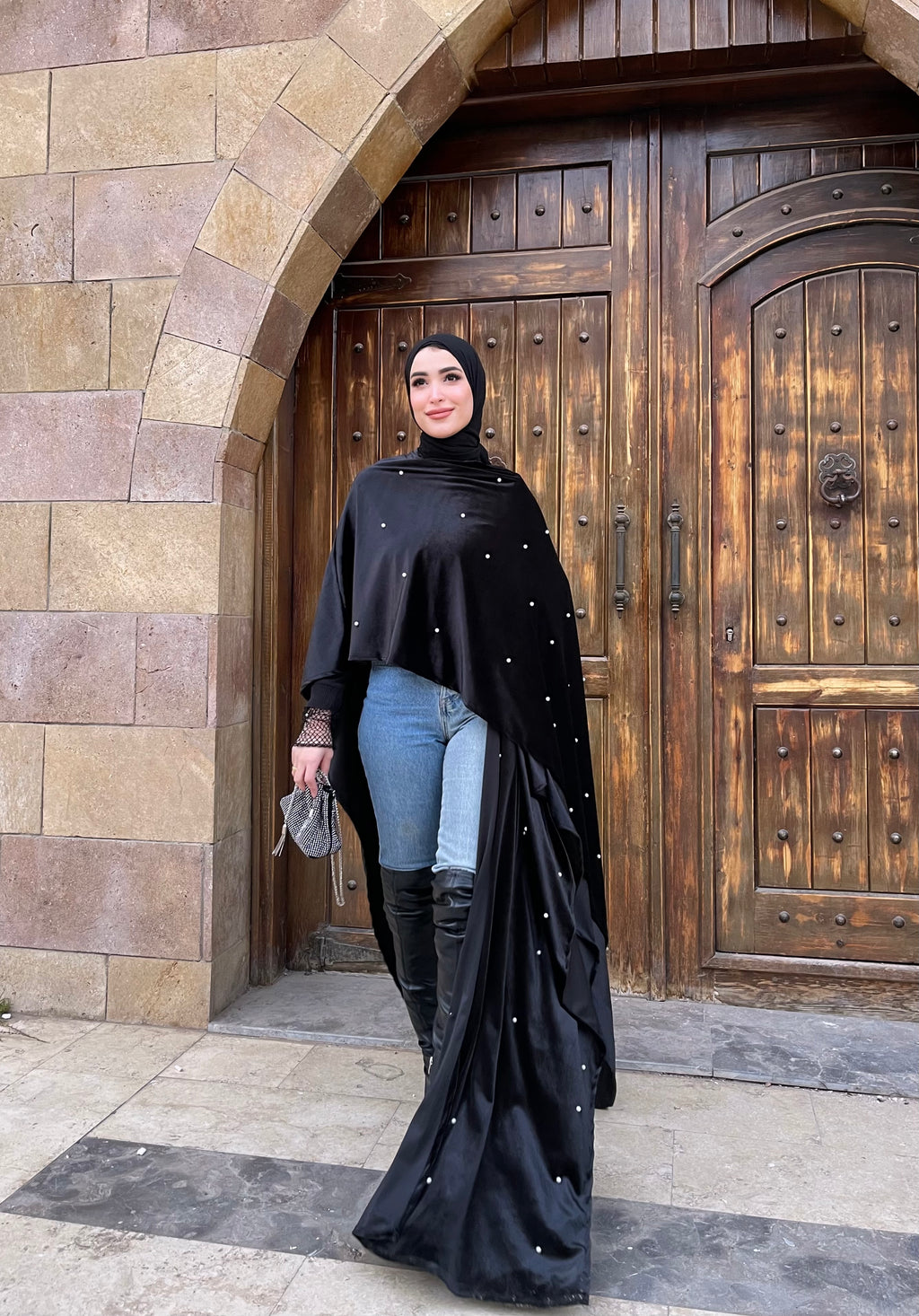Black Pearl Open Abaya